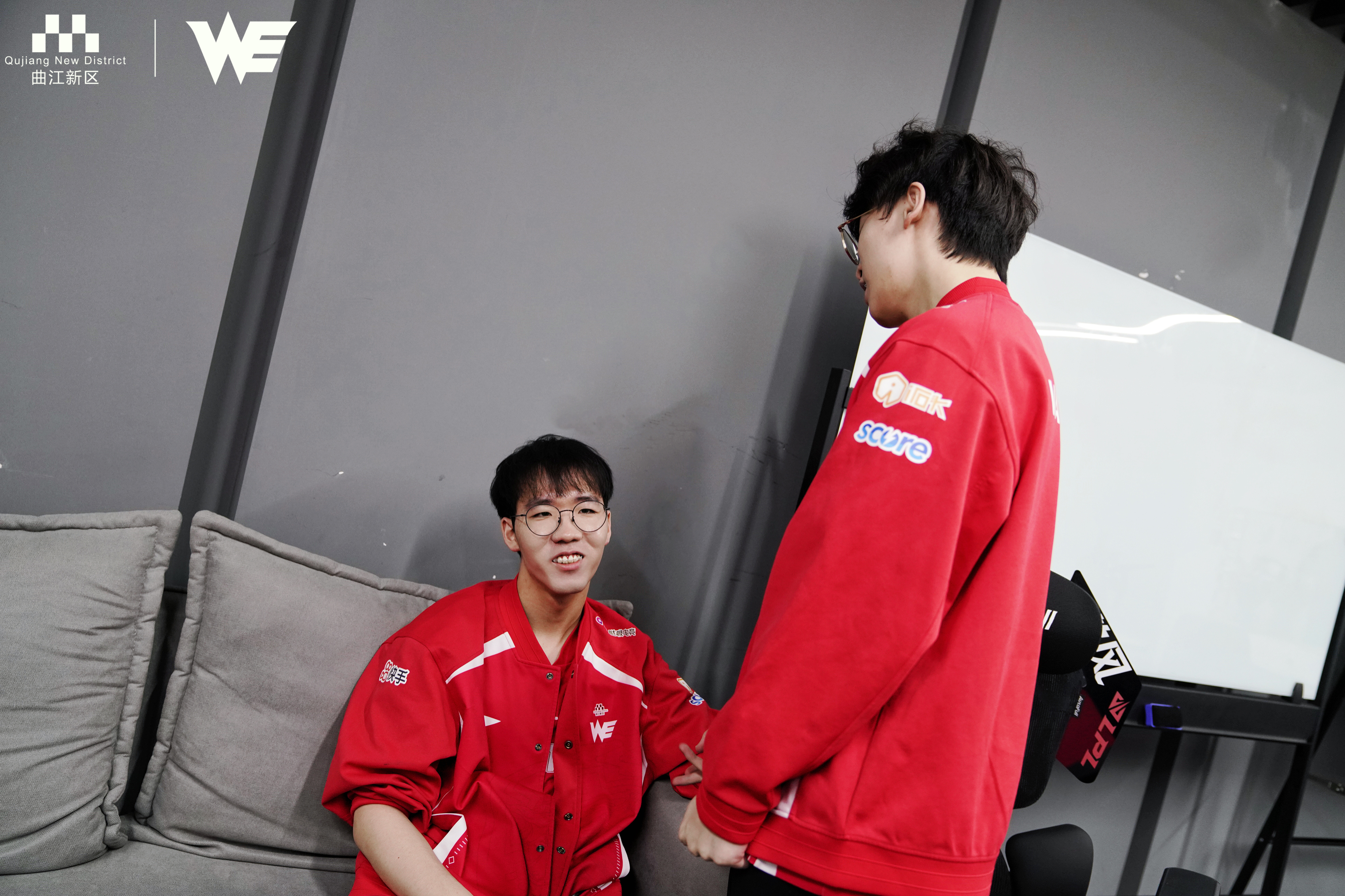 关于MAD绝杀TSM，Canyon团战一打五峡谷大战小组赛，成为赛场最大亮点的信息