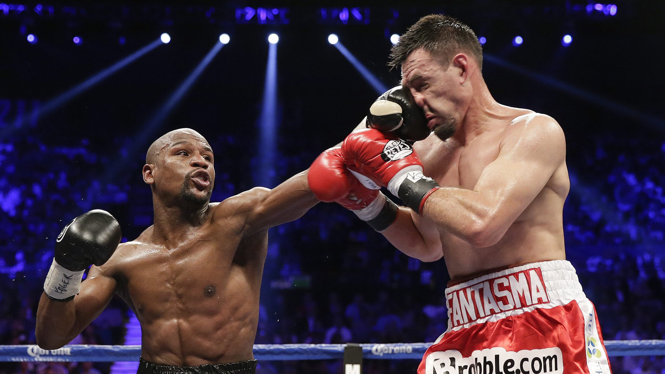 开云官网-卡塞米罗，欧冠暗影里的绝命毒师，两记闷棍敲碎紫百合迷梦