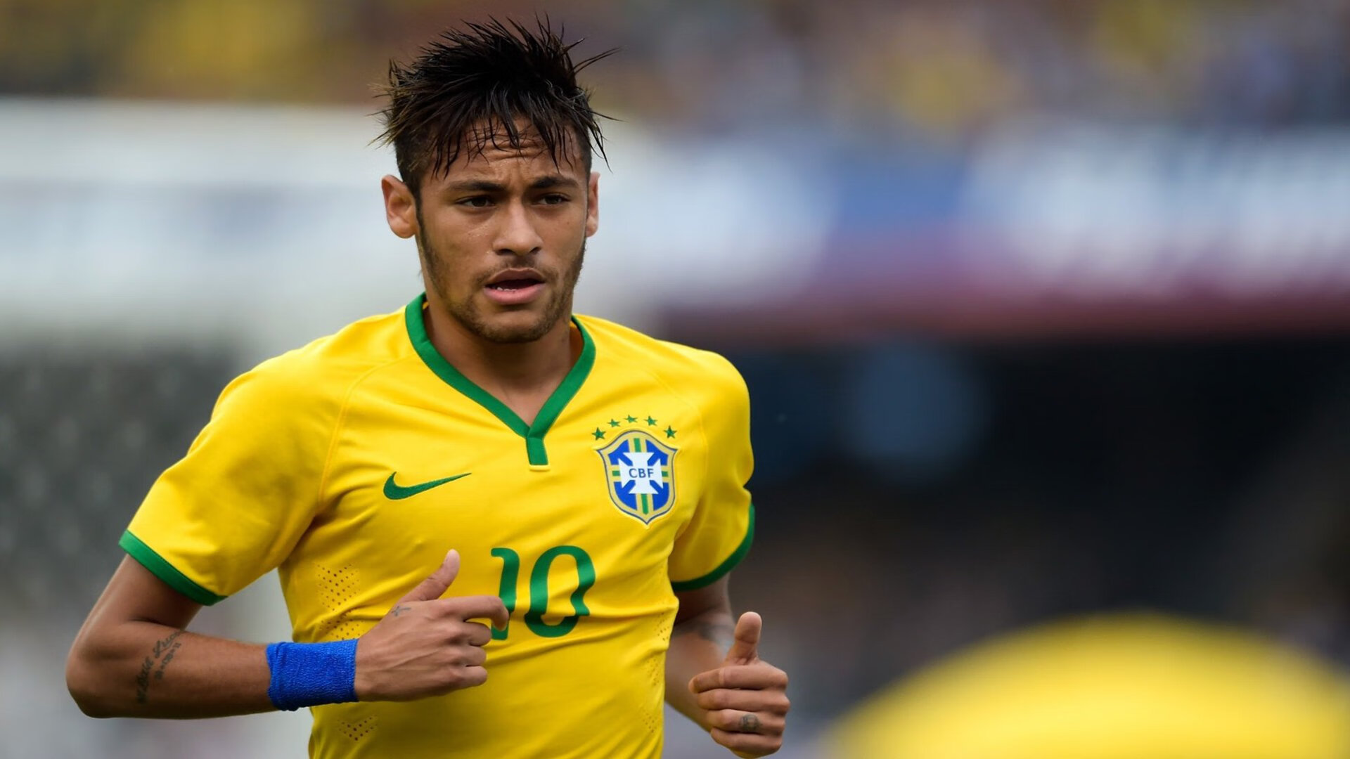 开云APP-欧冠淘汰赛之夜，东契奇扛起全队的跨体育领导力启示